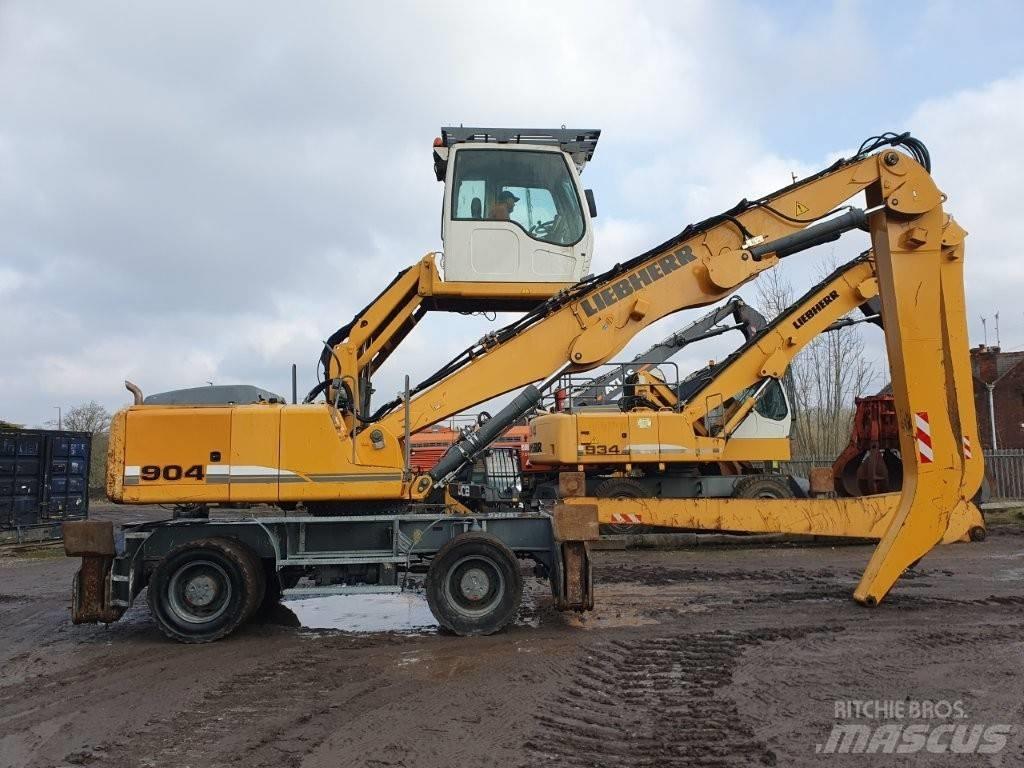 Liebherr A 904 C Excavadoras de manutención