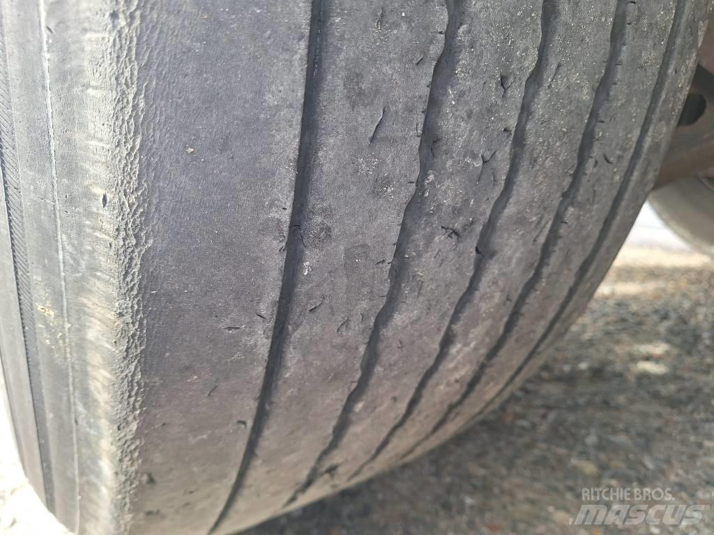 Krone Gardin trailer Semirremolques con caja de lona