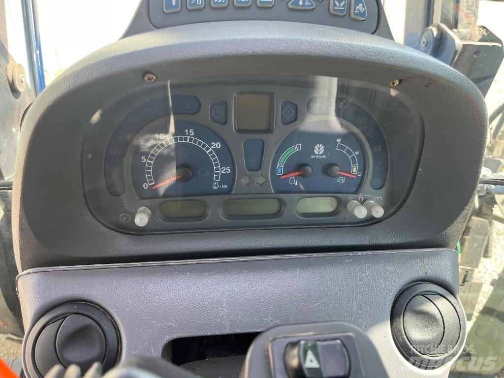New Holland TS 135 A Tractores