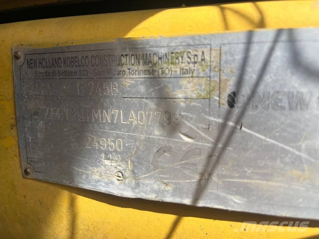 New Holland E 245 B Excavadoras de cadenas
