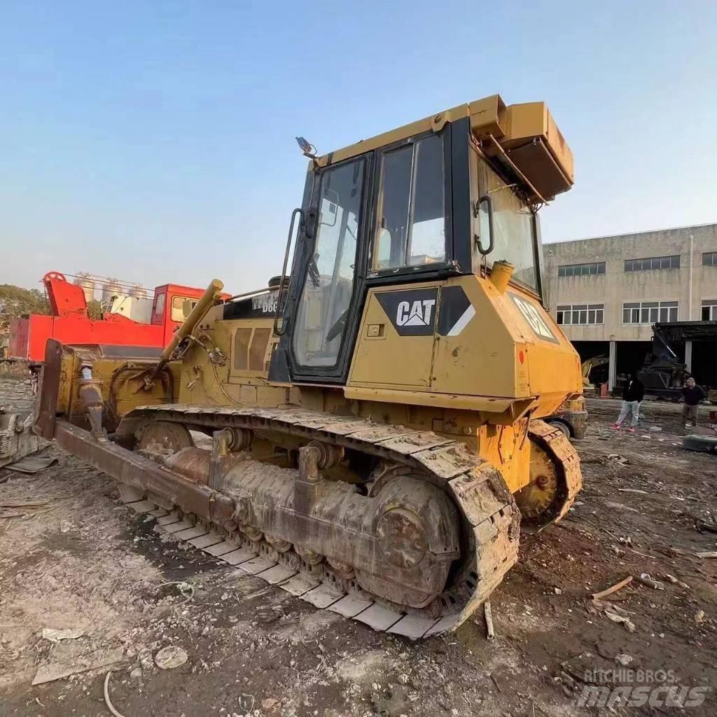 CAT D 6 G Buldozer sobre oruga