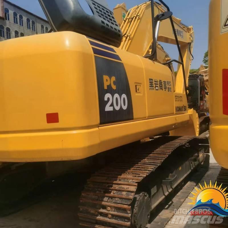 Komatsu PC 200-8 Excavadoras de cadenas