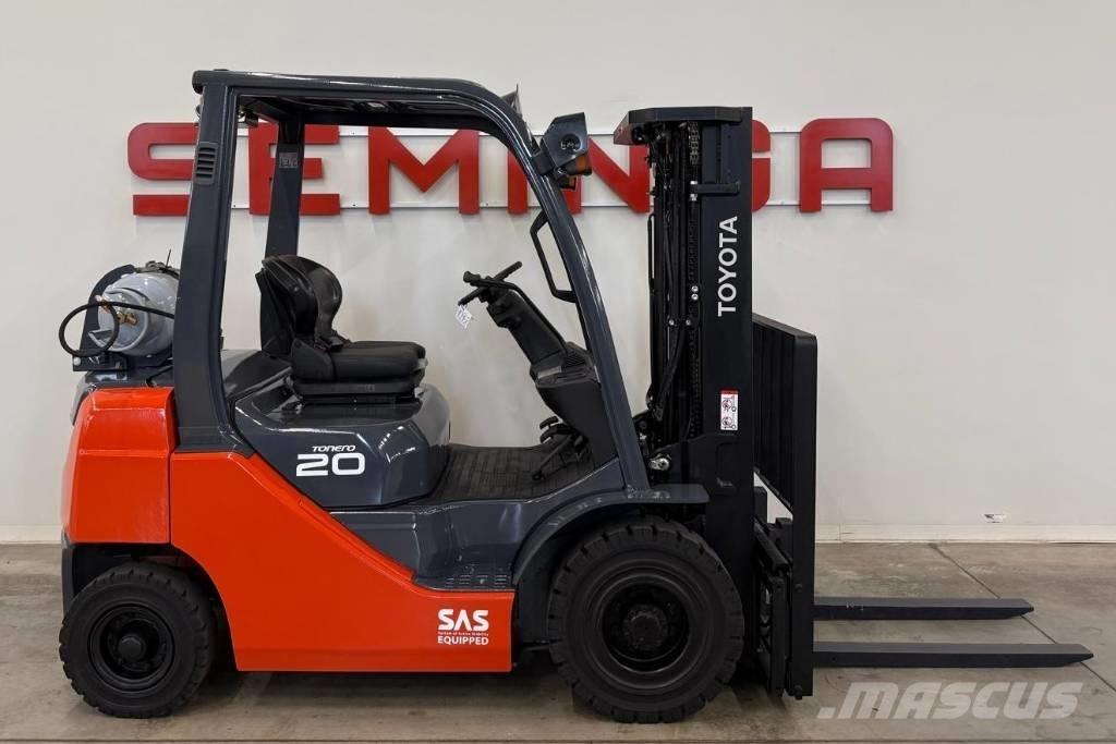 Toyota 10968 - 8FGF20 Carretillas LPG