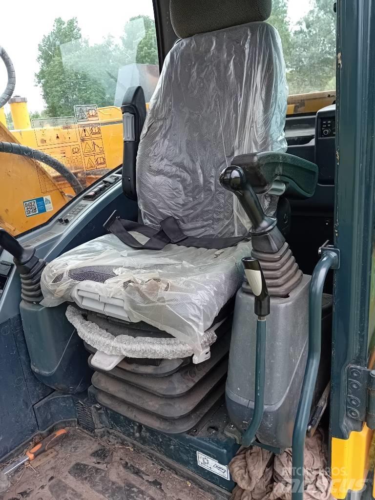 Hyundai R145LCR-9A Excavadoras de cadenas