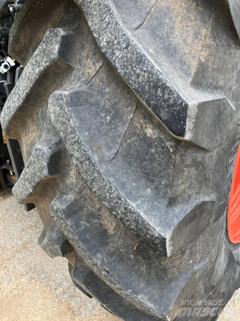 CLAAS Axion 920 Tractores