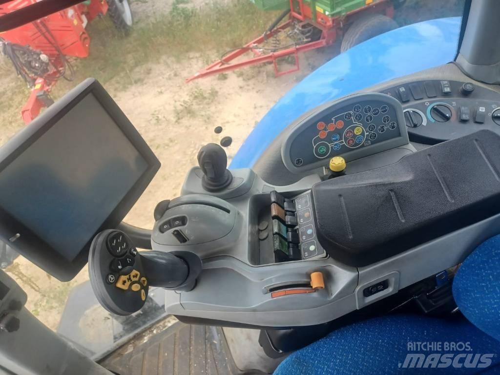 New Holland T 8.390 Tractores
