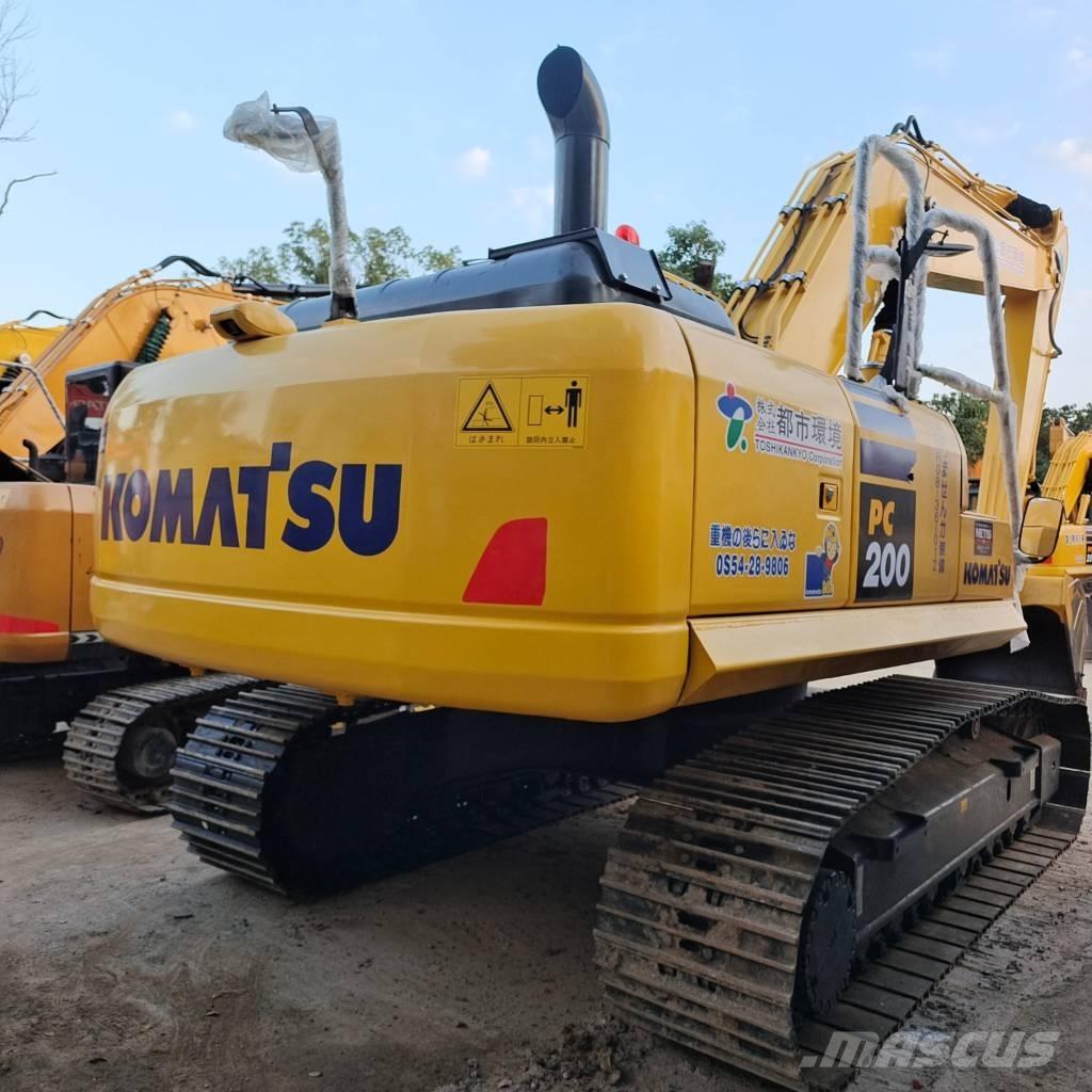 Komatsu PC 200-8 Excavadoras de cadenas