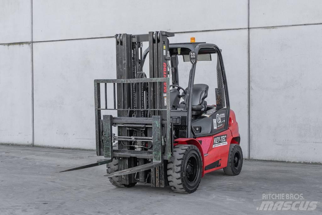 Manitou MI 30 D Carretillas diesel