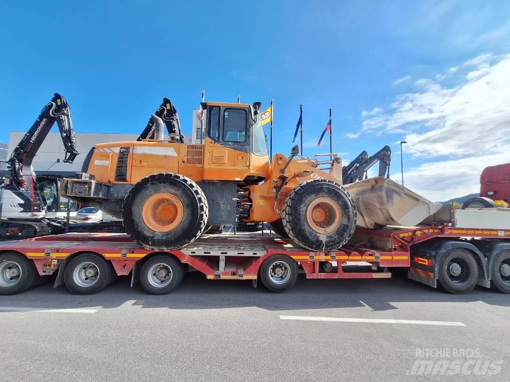 Doosan DL 300 Cargadoras sobre ruedas