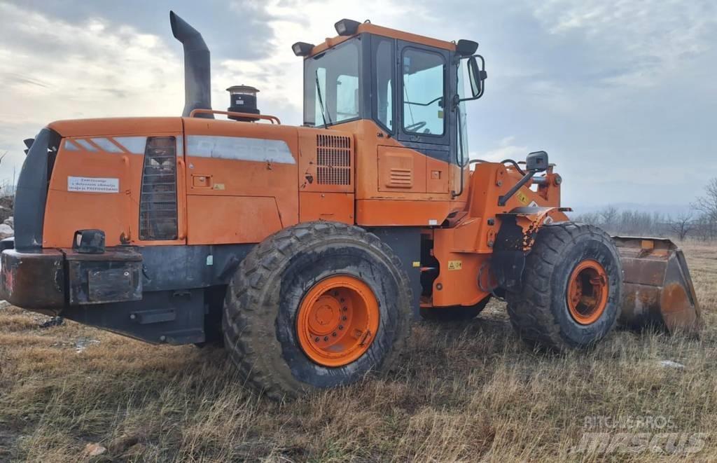 Doosan DL 300 Cargadoras sobre ruedas