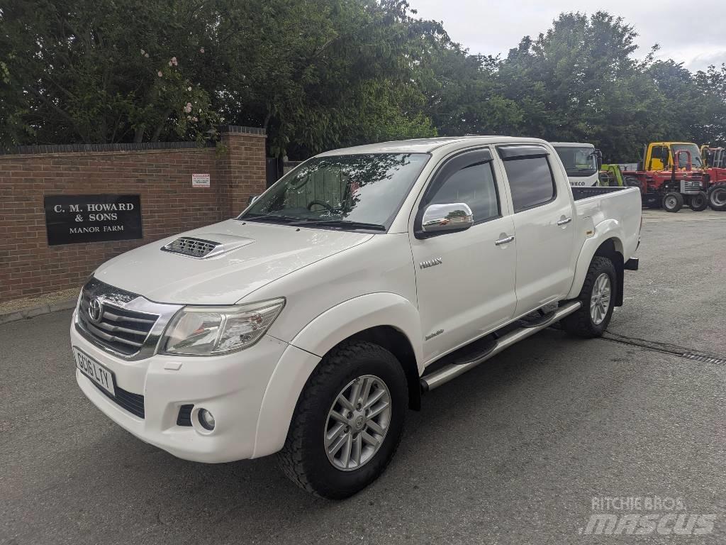 Toyota Hilux Furgonetas caja abierta
