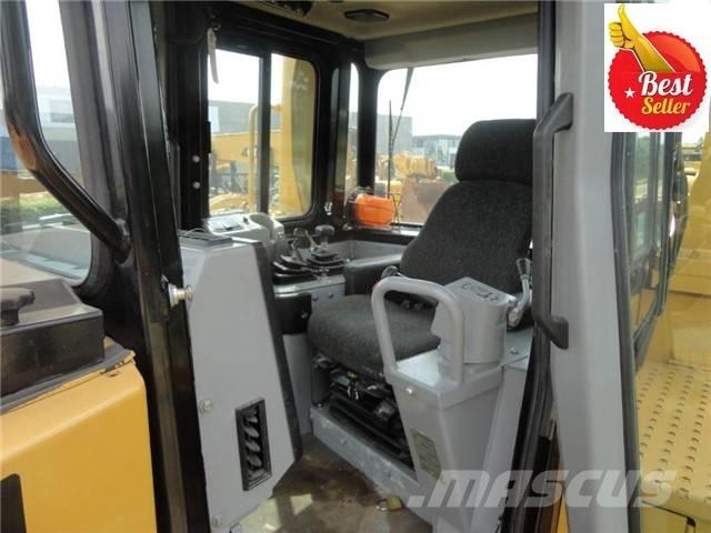 CAT D 8 R Buldozer sobre oruga
