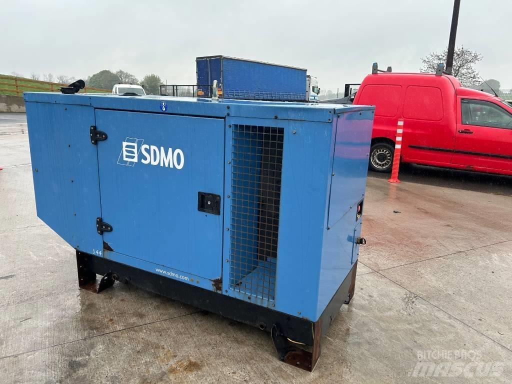 Sdmo J 44 K Generadores diesel