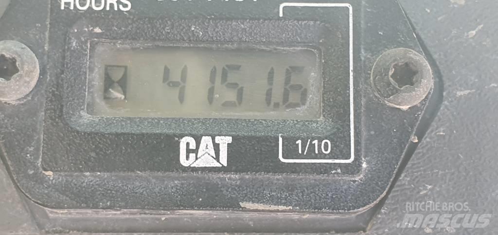 CAT 247 B 3 Minicargadoras