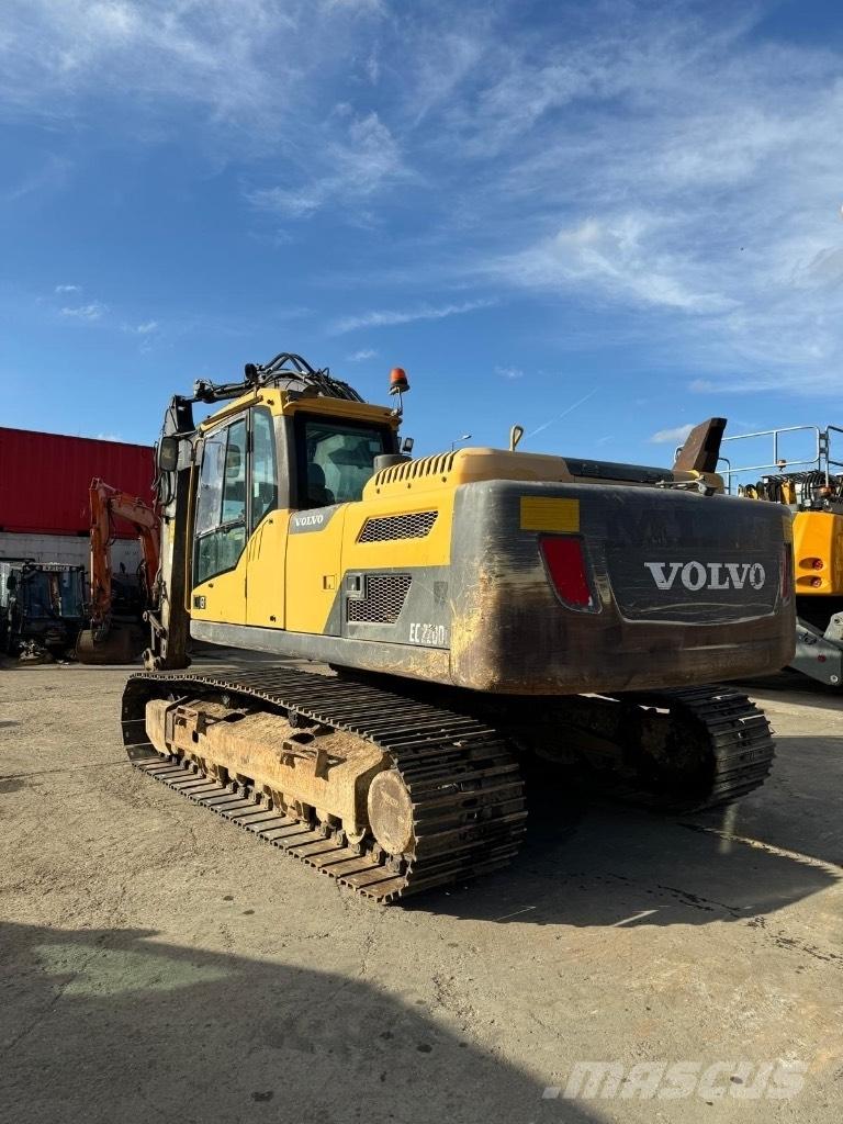 Volvo EC 220 DL Excavadoras de cadenas