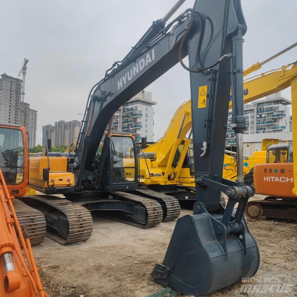Hyundai R 225LC-9T Excavadoras de cadenas