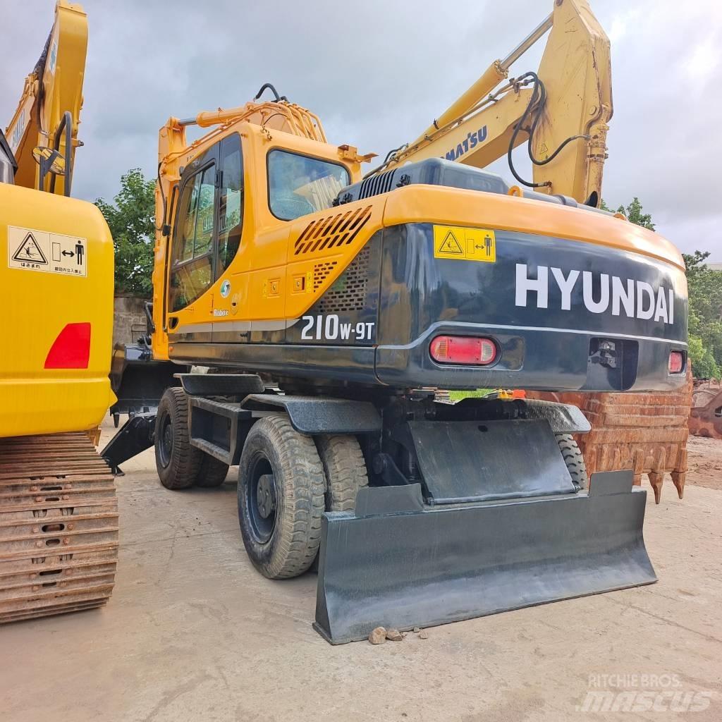 Hyundai 210W-9 Excavadoras de ruedas