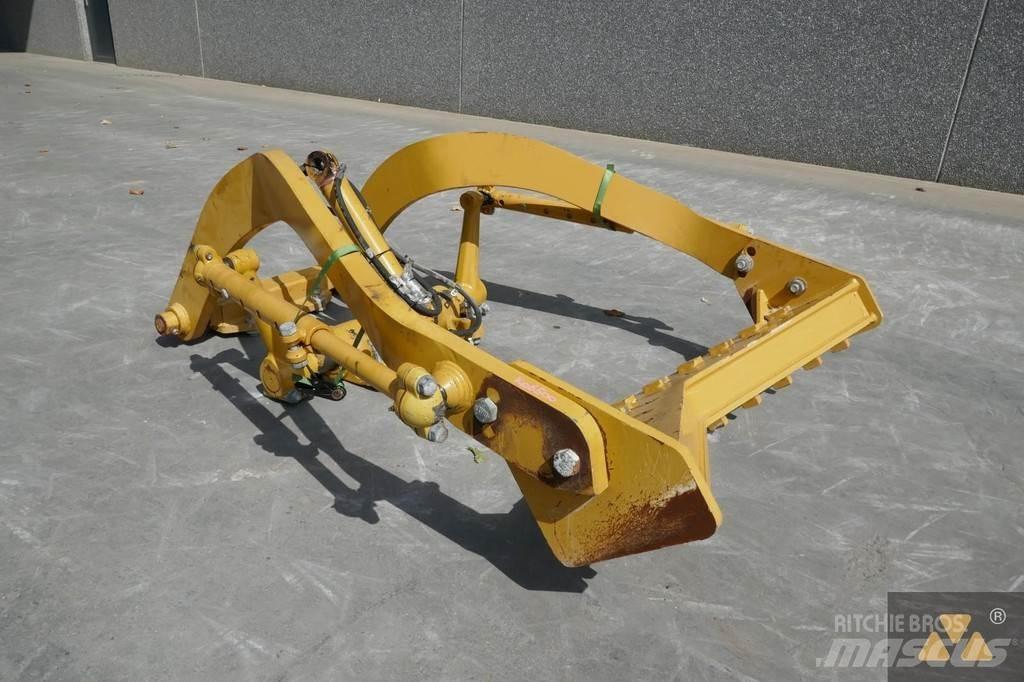 CAT 140M Scarifier Otros componentes