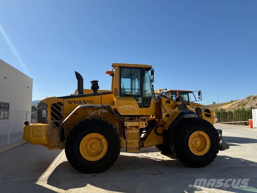 Volvo L 120 F Cargadoras sobre ruedas