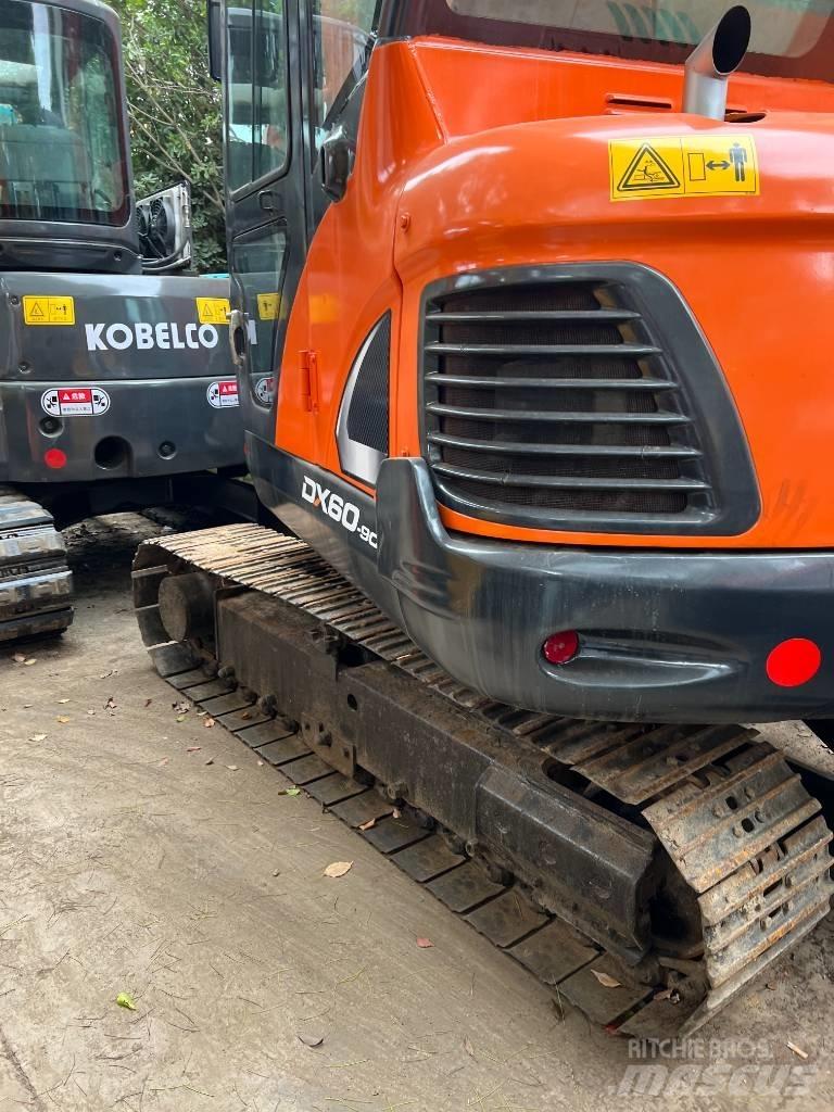Doosan DX 60-9C Mini excavadoras < 7t