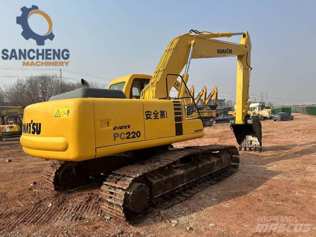 Komatsu PC 220 Excavadoras de cadenas