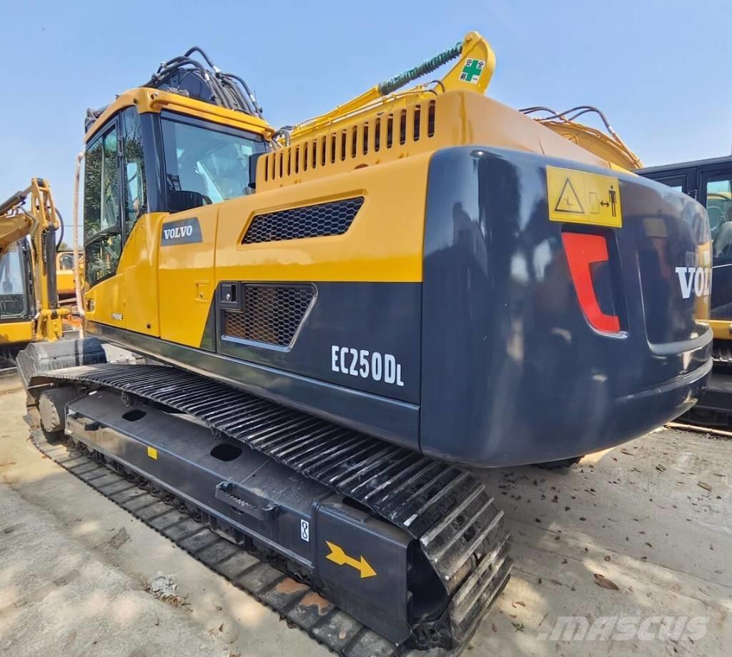 Volvo EC 250 D Excavadoras de cadenas