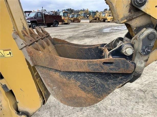CAT 430 F Retrocargadoras