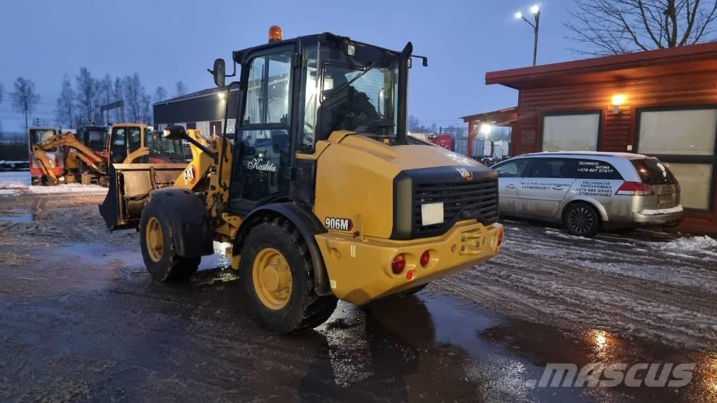 CAT 906M Cargadoras sobre ruedas