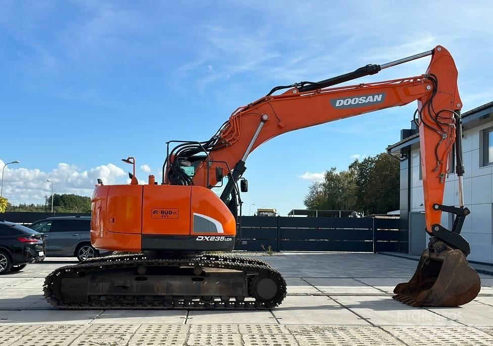 Doosan DX 235 LCR Excavadoras de cadenas