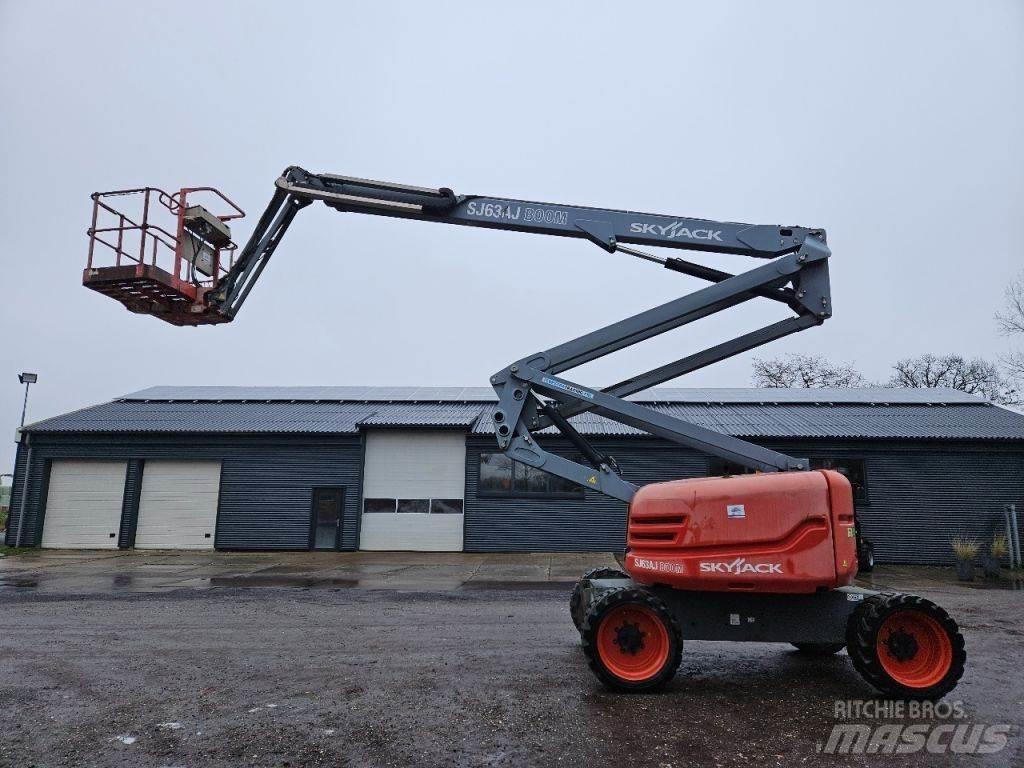 SkyJack SJ63AJ Plataforma de trabajo articulada