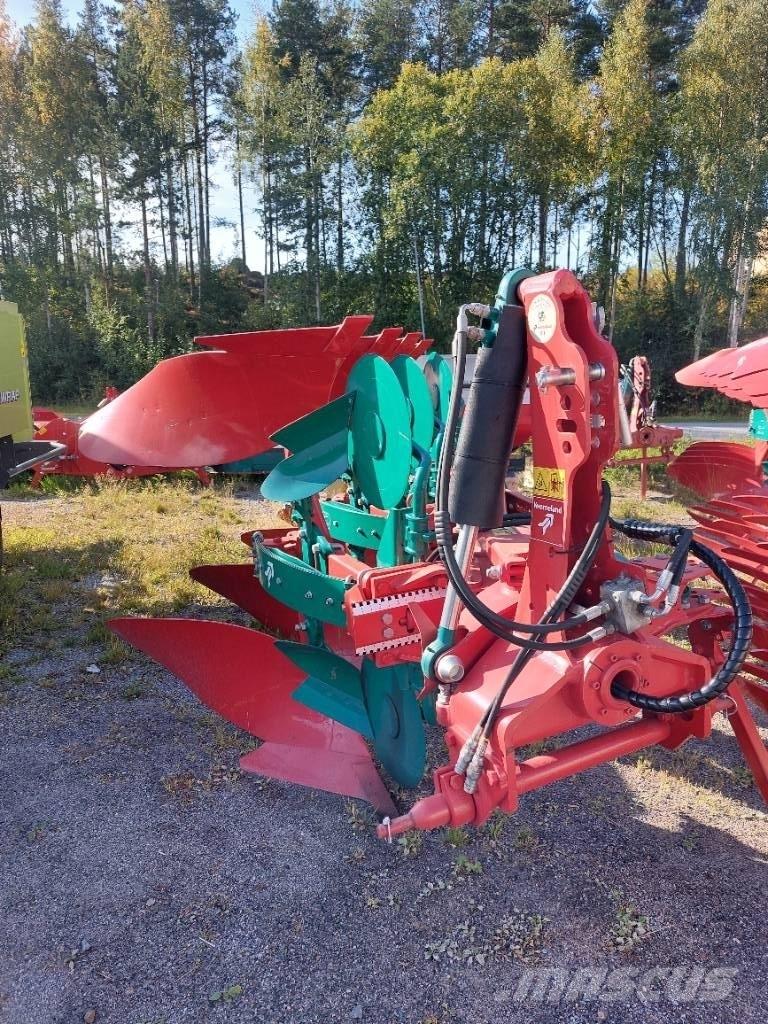 Kverneland 150S Arados reversibles suspendidos
