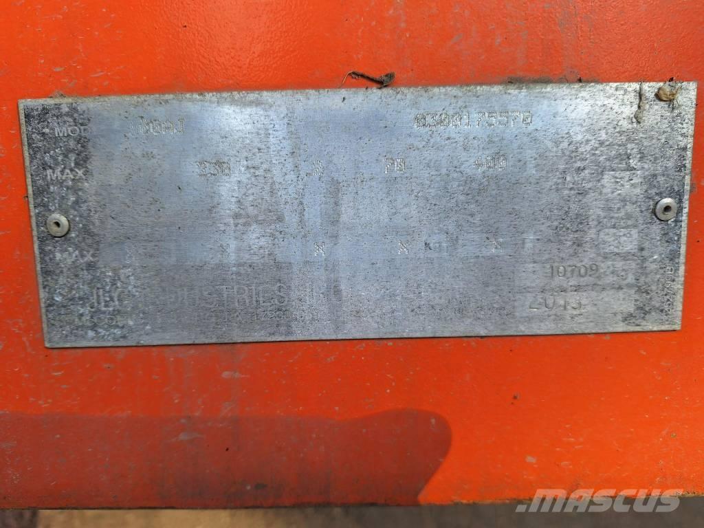 JLG 600AJ Plataforma de trabajo articulada