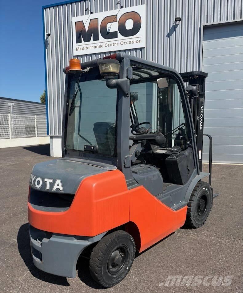 Toyota 02-8 FDF 25 Carretillas diesel