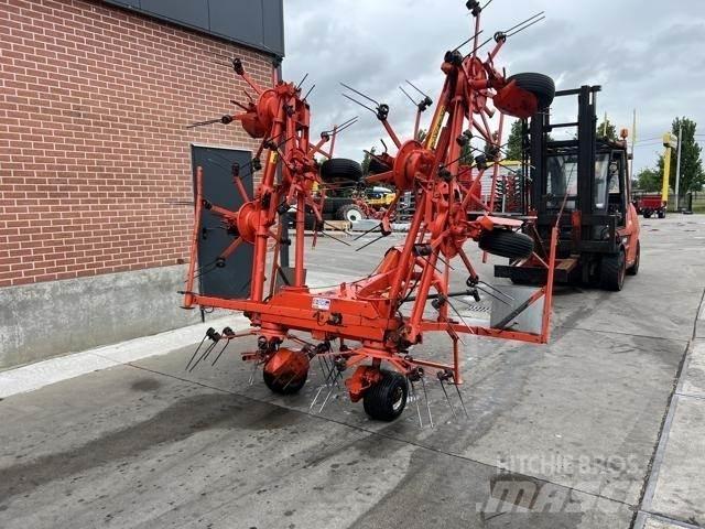 Kuhn GF8501 Rastrillos y henificadores