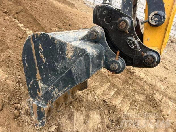 Hyundai 60 W VS Mini excavadoras < 7t