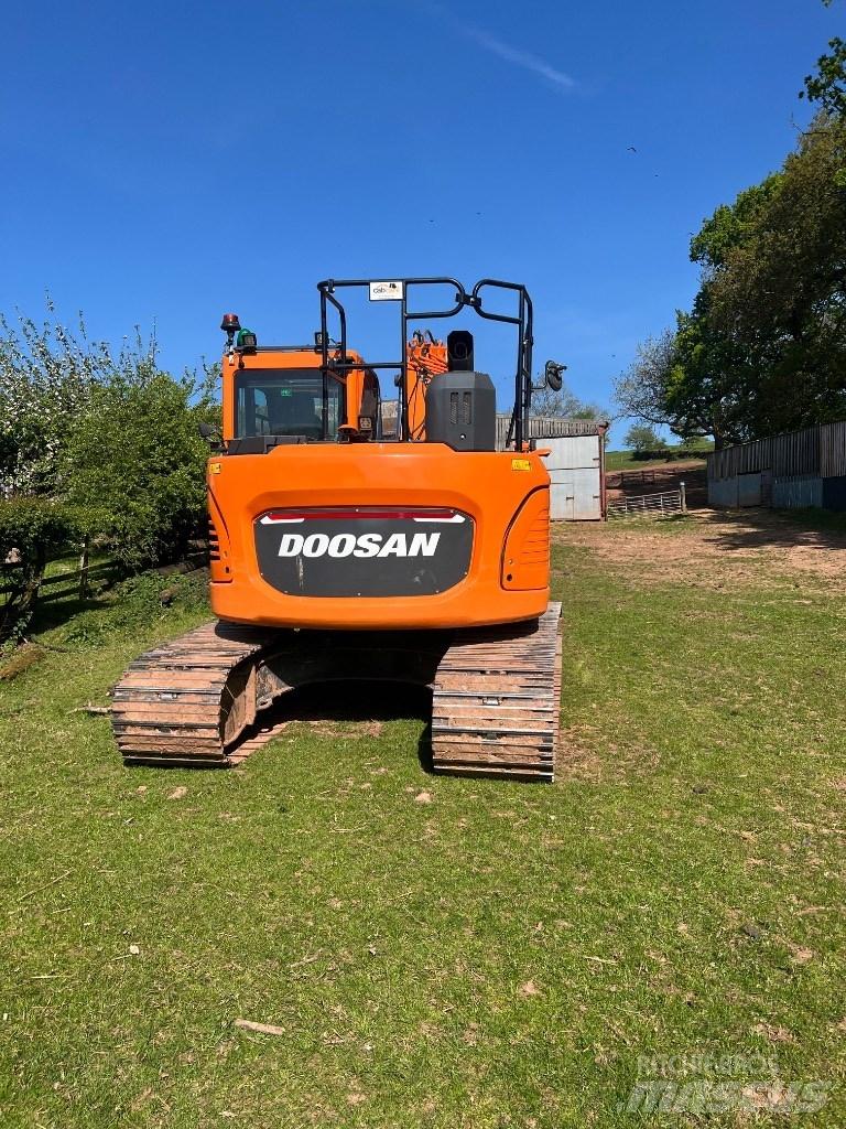 Doosan DX 140 LCR-7 Excavadoras de cadenas