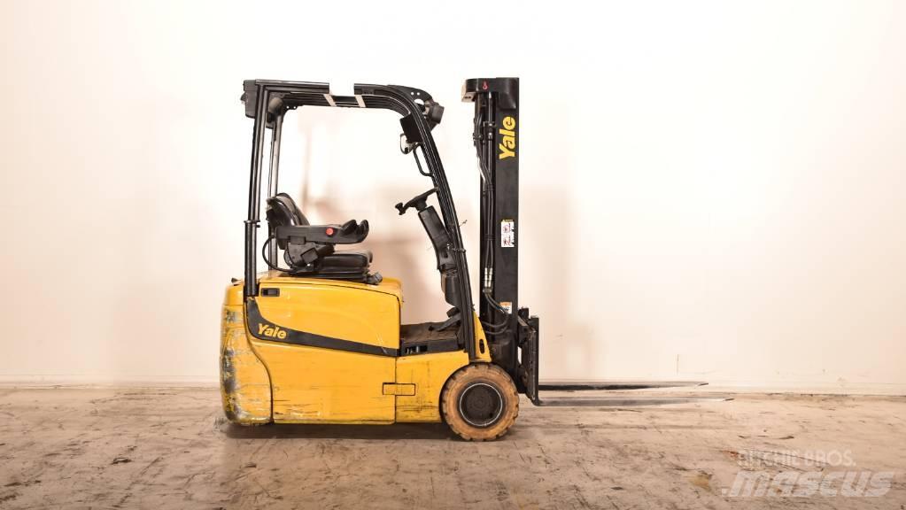 Yale ERP 16 VT Carretillas de horquilla eléctrica