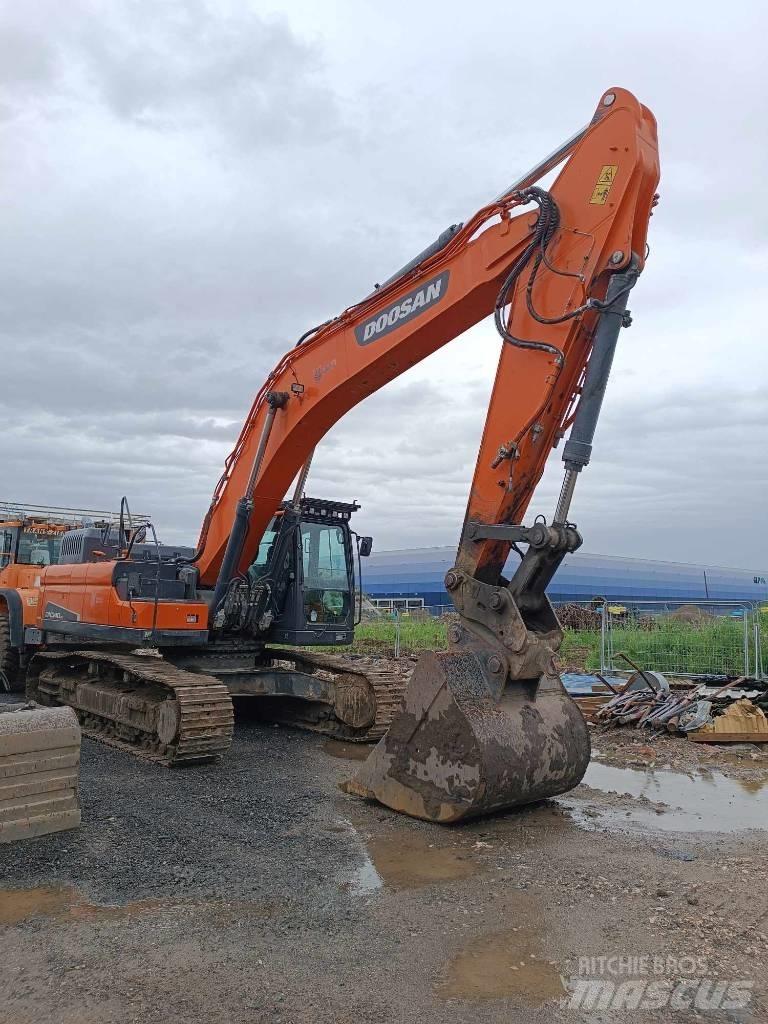 Doosan DX 340 LC-5 Excavadoras de cadenas