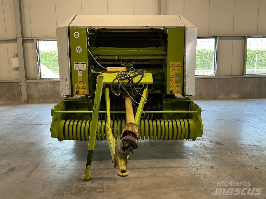 CLAAS Rollant 240 Rotoempacadoras