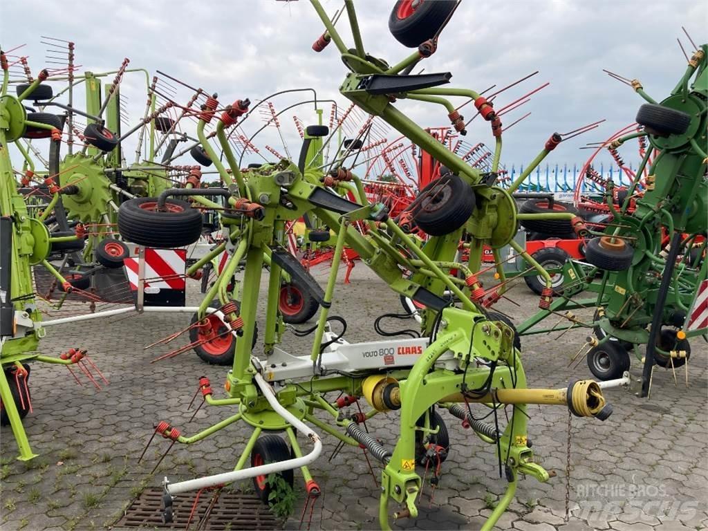 CLAAS Volto 800 Rastrillos y henificadores