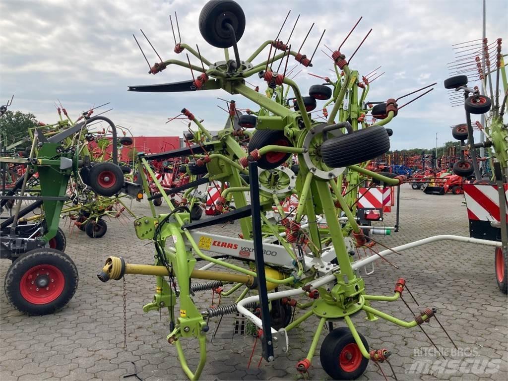 CLAAS Volto 800 Rastrillos y henificadores