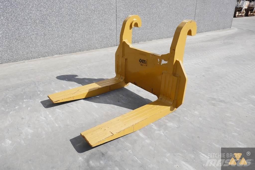 OM Forks Cat 980H Transporte - Otros