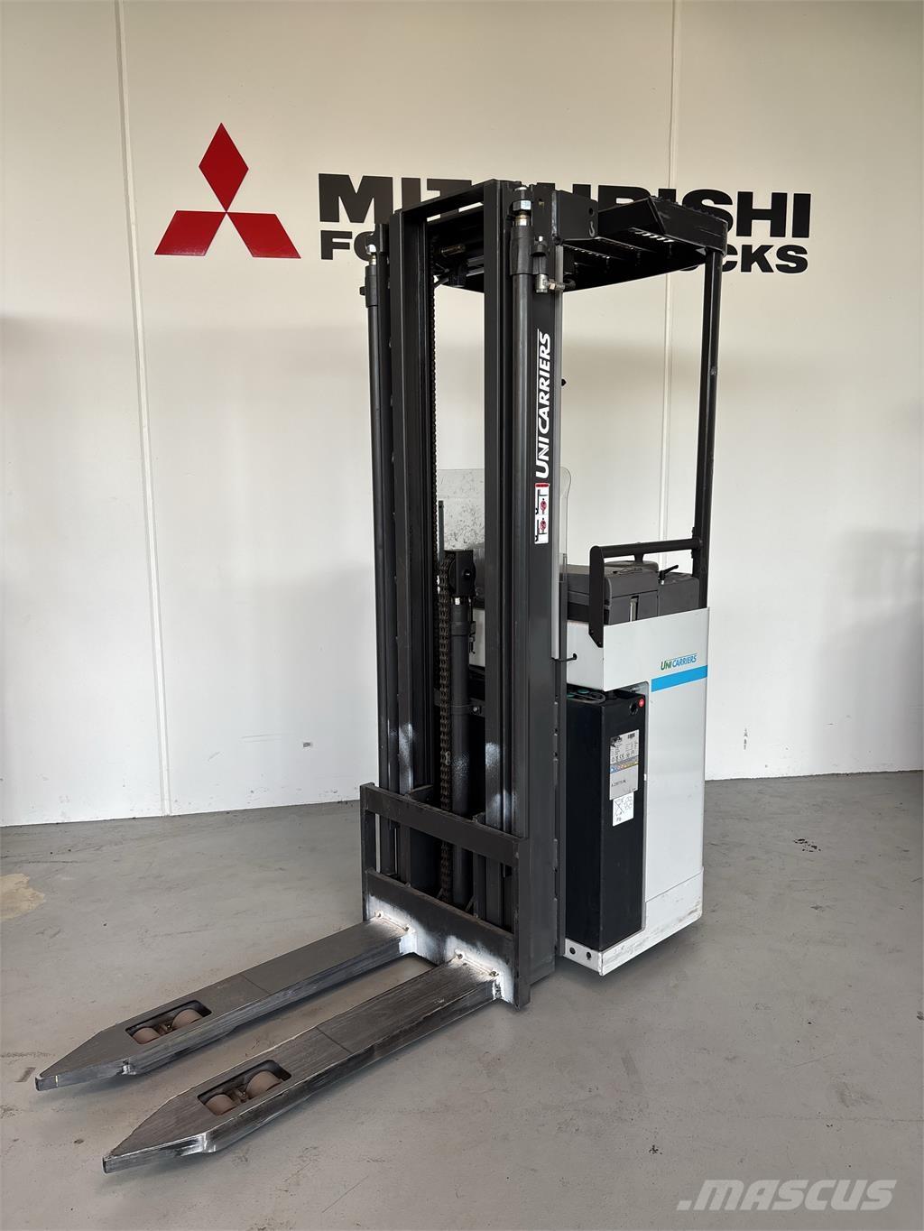 Atlet A160 Apiladores eléctricos autopropulsados