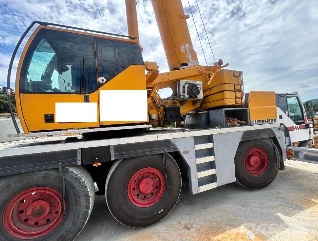 Liebherr LTM 1055 Grúas todo terreno
