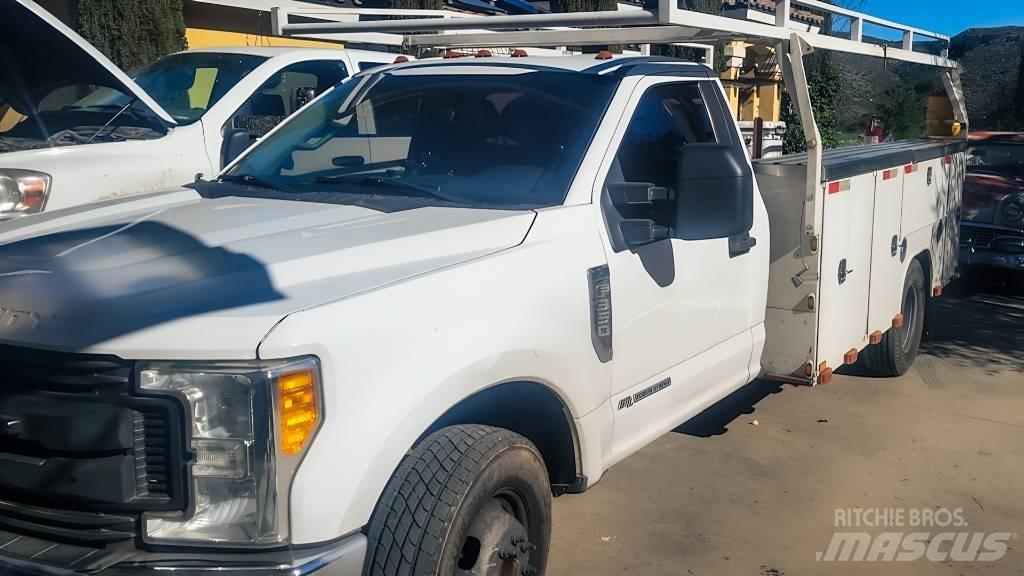 Ford F 350 XL Furgonetas caja abierta