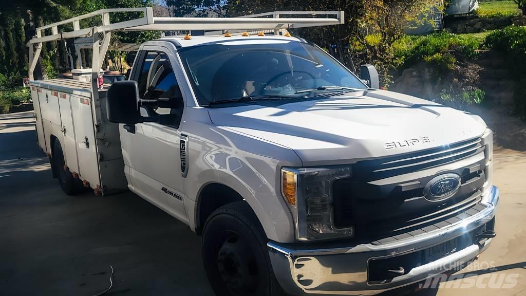 Ford F 350 XL Furgonetas caja abierta