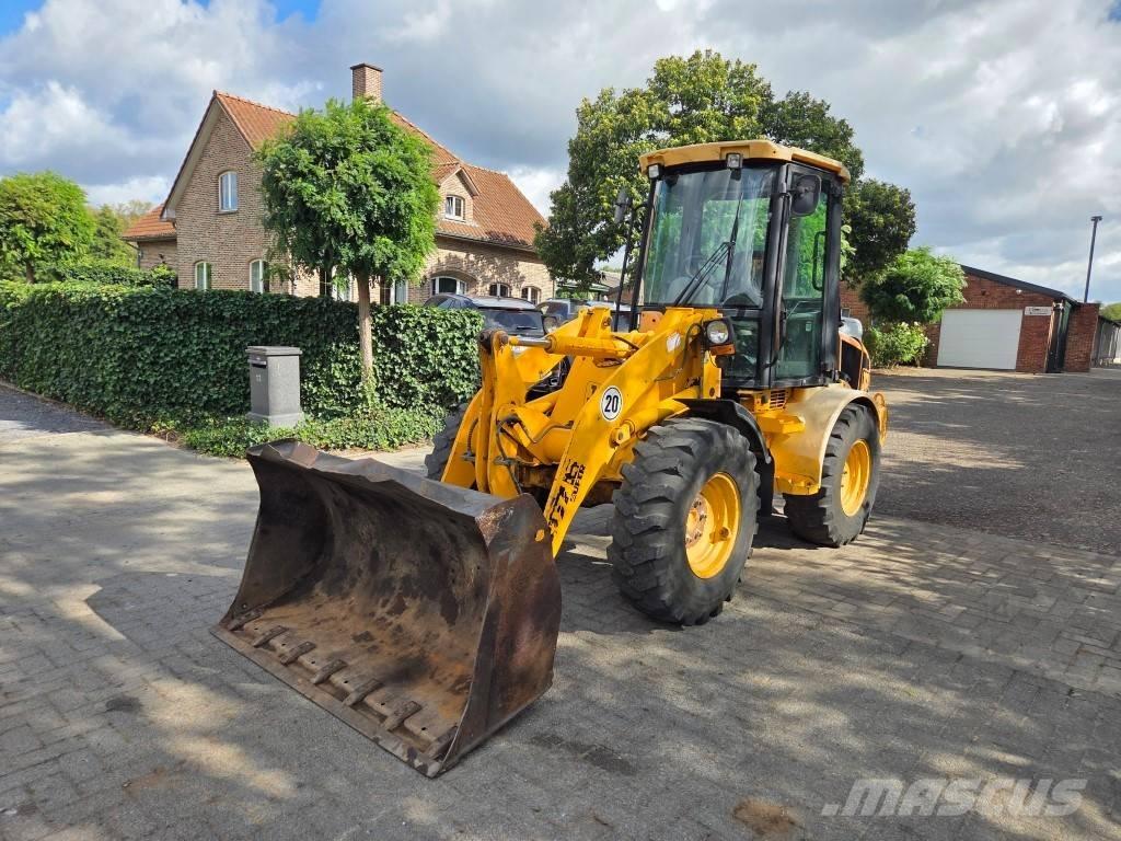 JCB 407B Super Cargadoras multifunción
