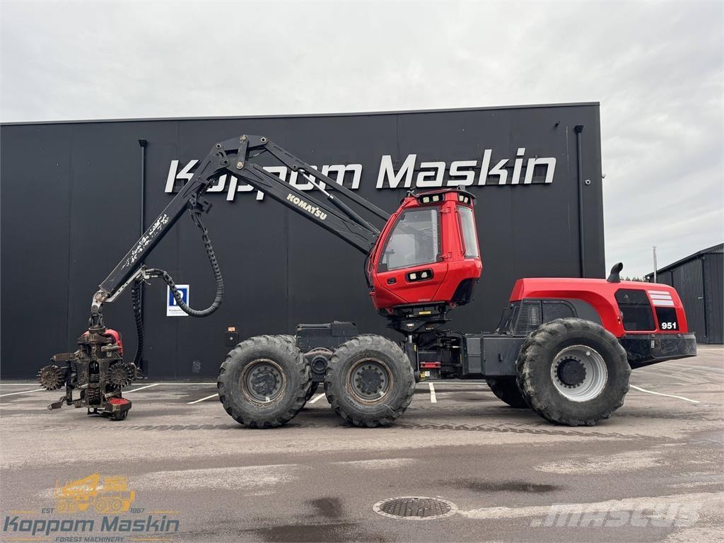 Komatsu 951 Cosechadoras