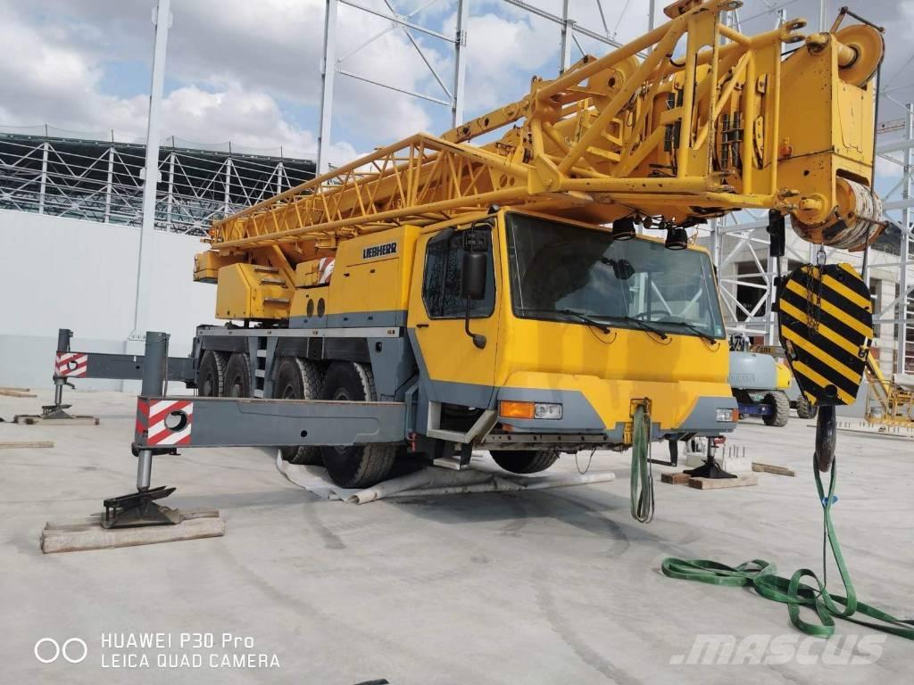 Liebherr LTM 1080-1 Grúas todo terreno