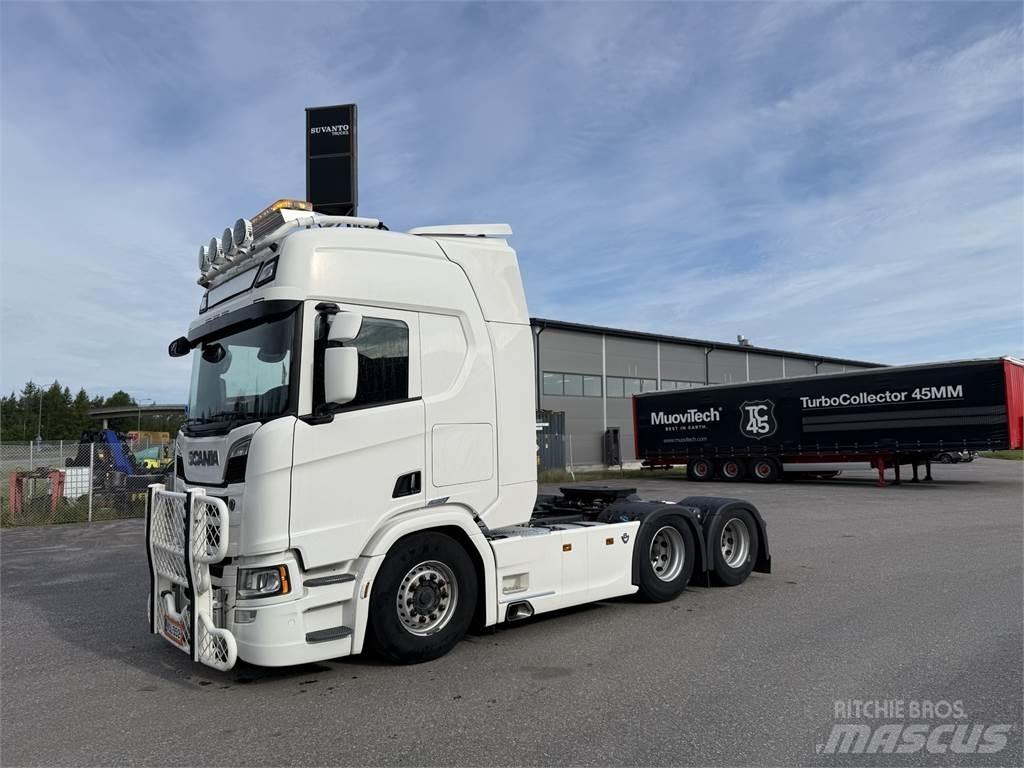 Scania R520 6X2 Cabezas tractoras